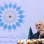 اگر ما با هم در عمل وحدت داشته باشیم هیچ قدرتی حریف ما نیست